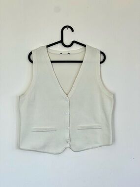 C&A Cream Button Front Vest